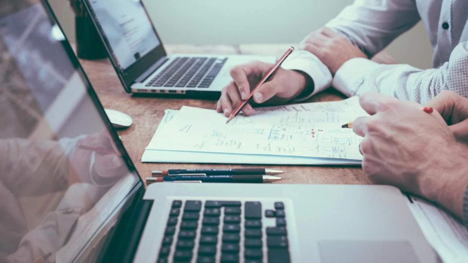 Illustration de l’article : Votre entreprise a-t-elle besoin d'un logiciel métier sur mesure ?